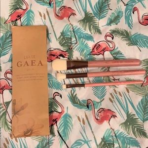 LUXIE - GAEA 3 PIECE BRUSH SET $25